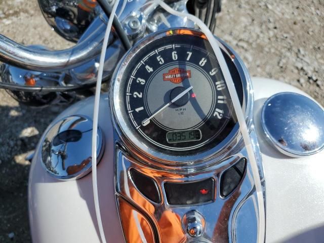 2013 Harley-Davidson Flstc Heritage Softail Classic