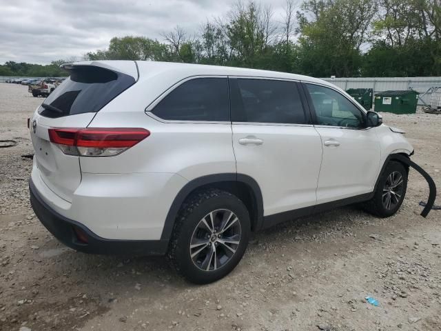 2019 Toyota Highlander LE