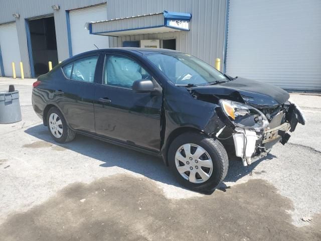 2013 Nissan Versa S