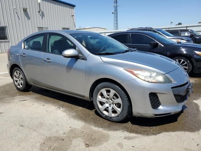 2013 Mazda 3 I