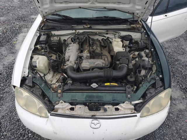 2001 Mazda MX-5 Miata Base