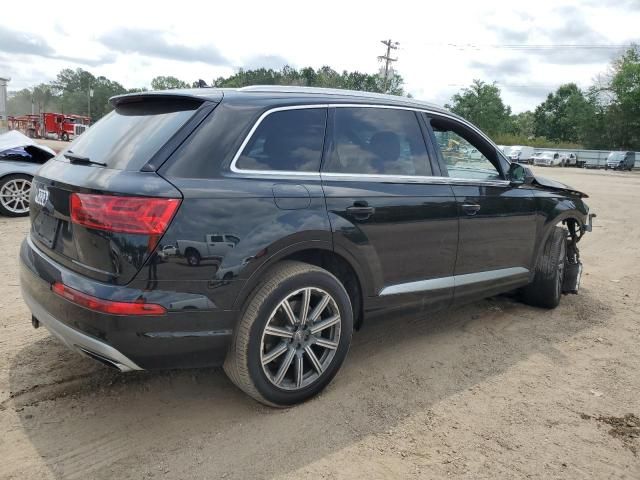 2019 Audi Q7 Premium