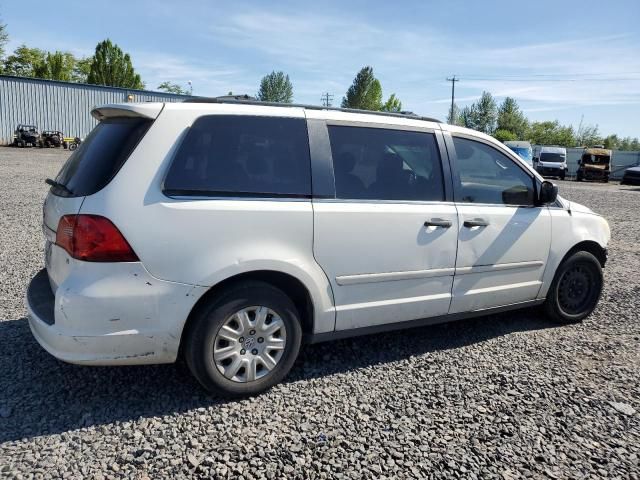 2009 Volkswagen Routan S