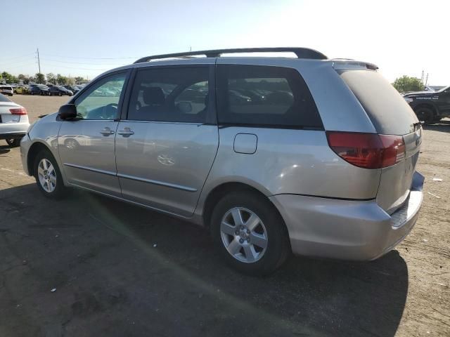 2005 Toyota Sienna CE