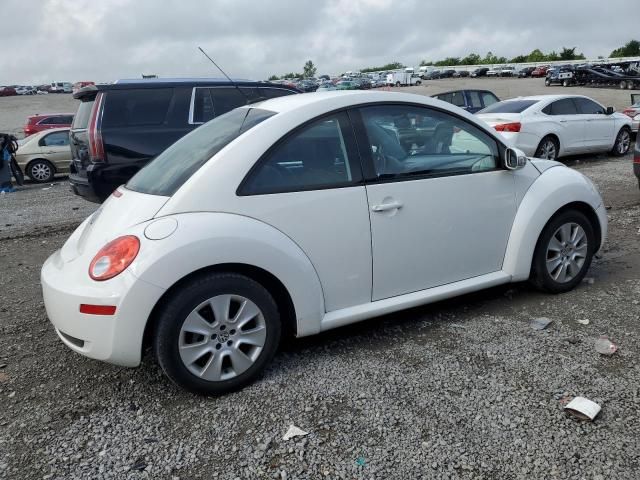 2010 Volkswagen New Beetle