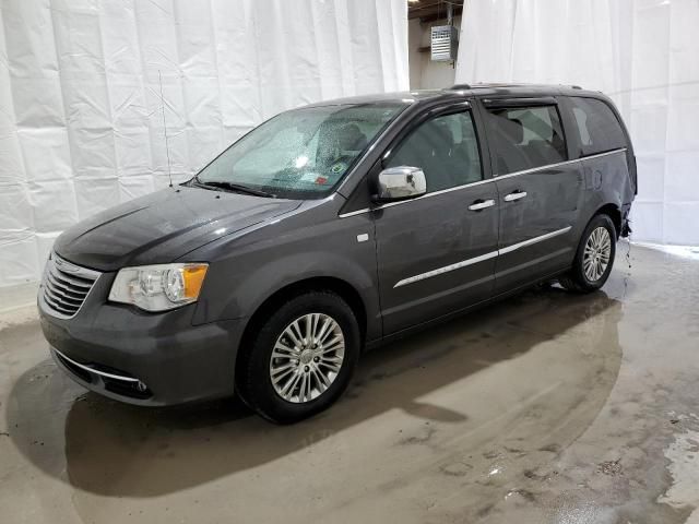 2014 Chrysler Town & Country Touring L