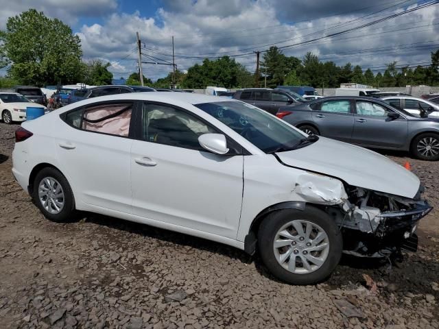 2020 Hyundai Elantra SE