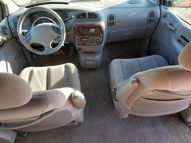 2000 Chrysler Town & Country LXI