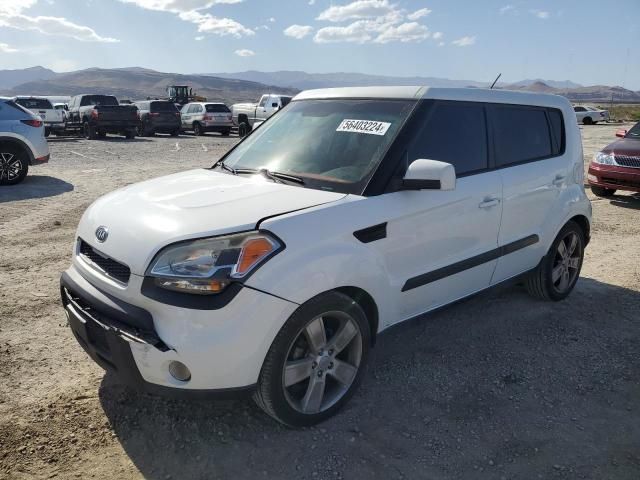 2011 KIA Soul +