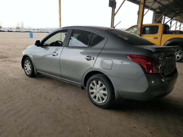 2013 Nissan Versa S