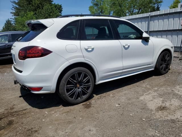 2014 Porsche Cayenne GTS