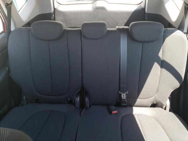 2008 KIA Rondo Base