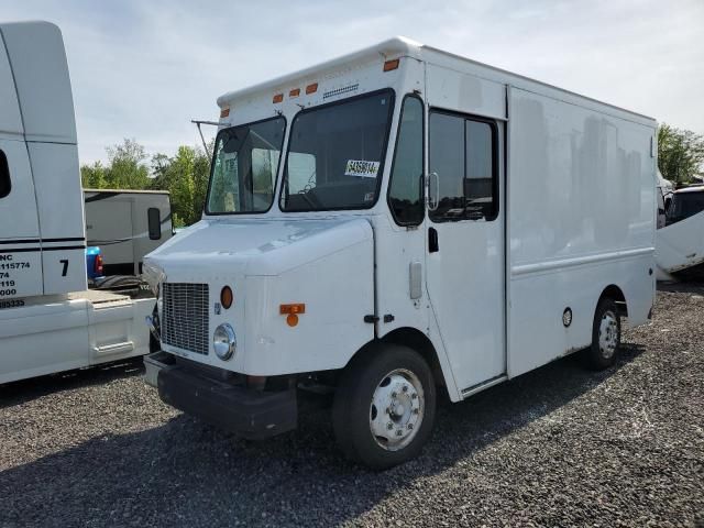 2004 Freightliner Chassis M Line WALK-IN Van