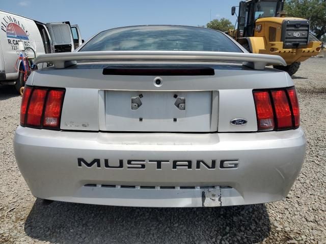 2004 Ford Mustang