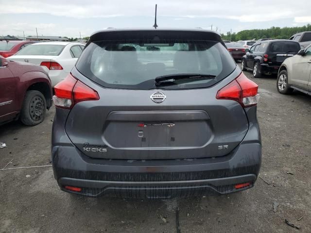 2019 Nissan Kicks S