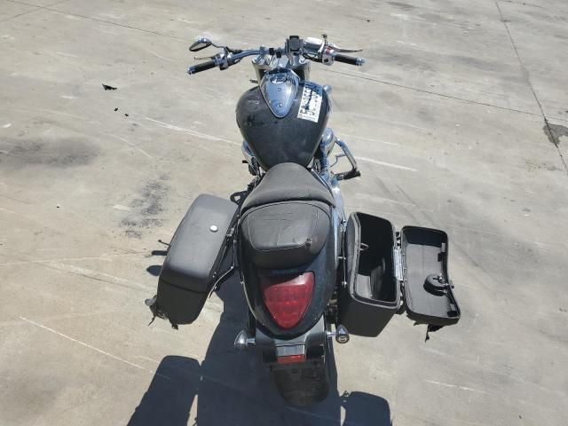 2013 Suzuki VZ1500