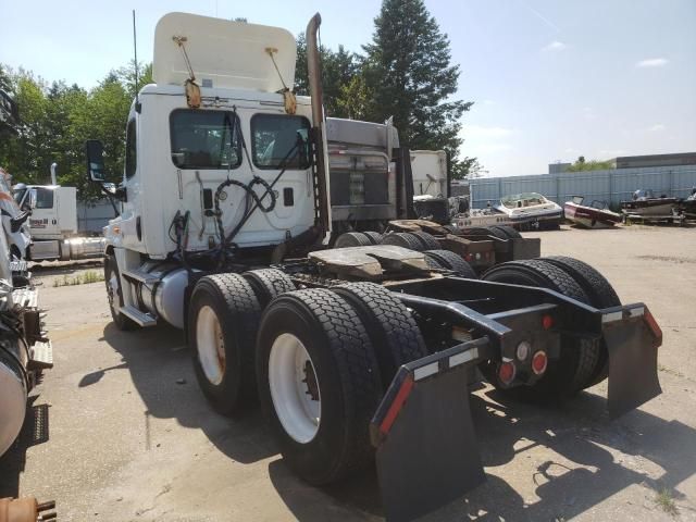 2015 Freightliner Cascadia 125