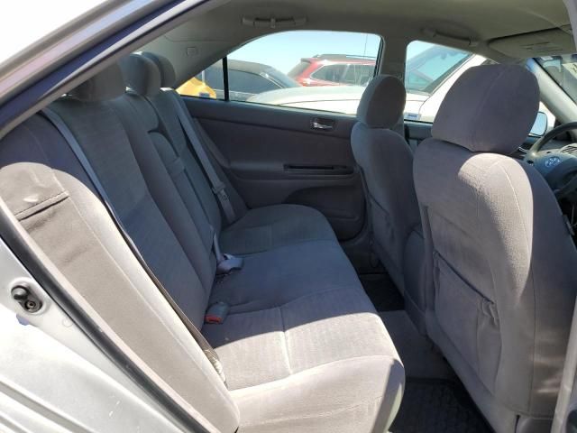 2005 Toyota Camry LE