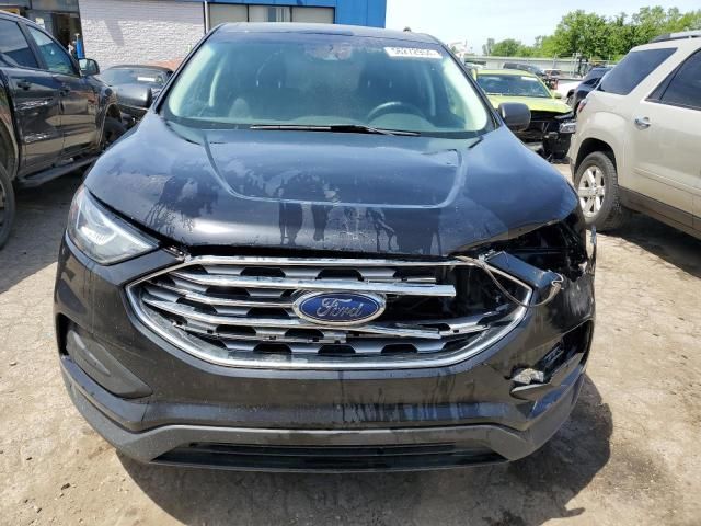 2019 Ford Edge SE