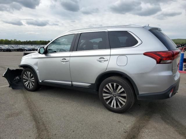 2020 Mitsubishi Outlander SE