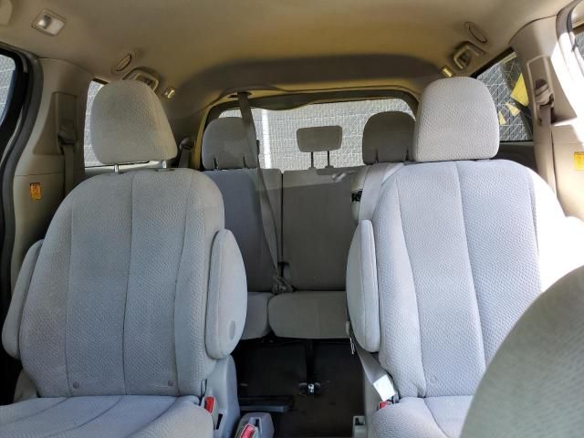 2011 Toyota Sienna Base