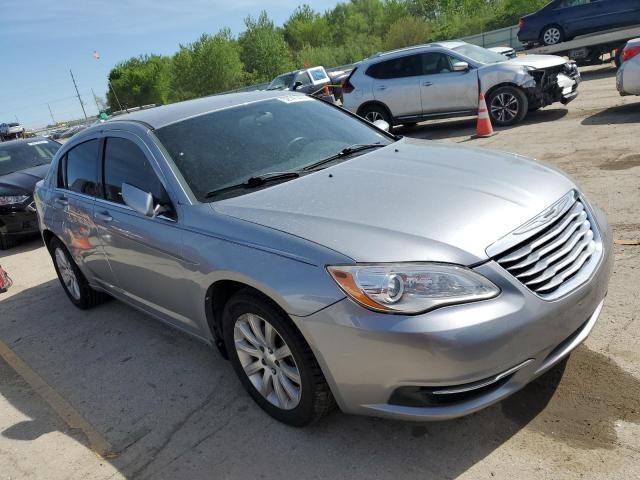 2013 Chrysler 200 Touring