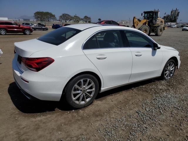 2019 Mercedes-Benz A 220