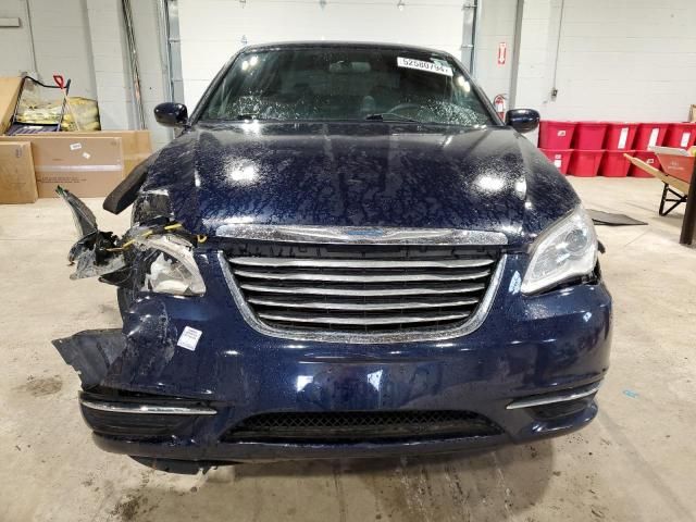 2013 Chrysler 200 LX