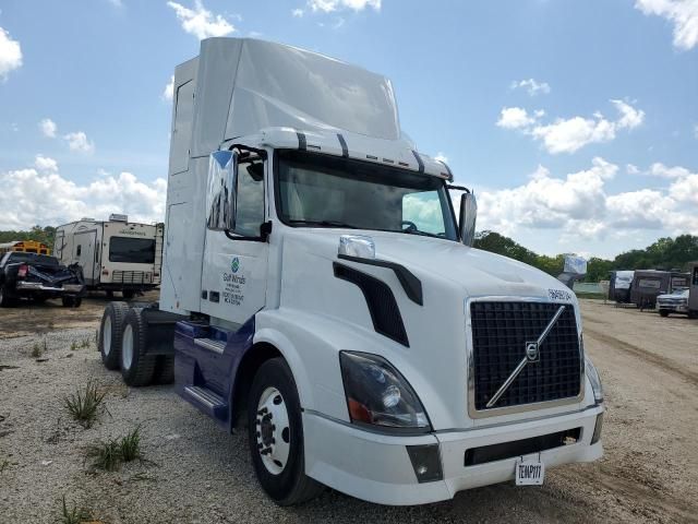 2015 Volvo VN VNL