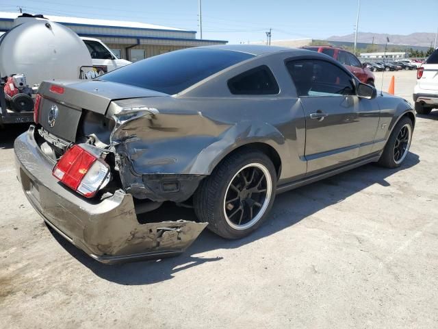 2005 Ford Mustang GT