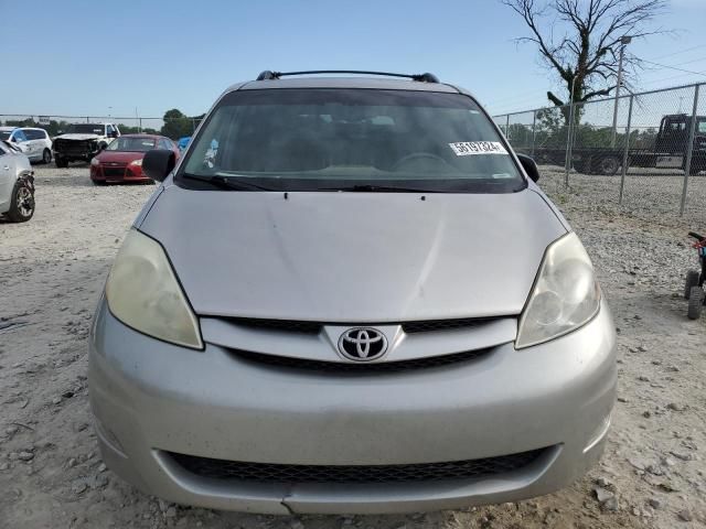 2006 Toyota Sienna XLE