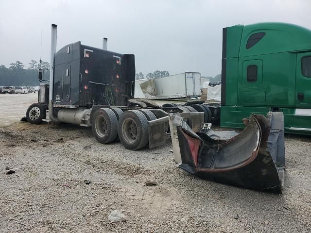 2001 Peterbilt 379