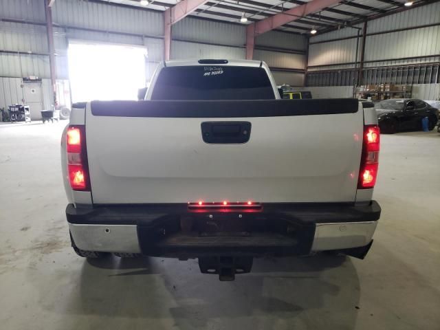 2014 Chevrolet Silverado K3500 LT