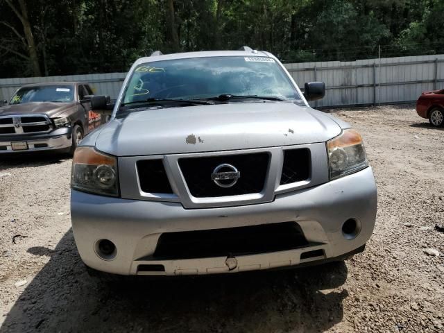 2013 Nissan Armada SV