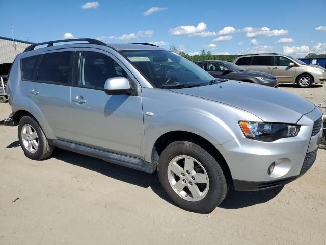 2010 Mitsubishi Outlander ES