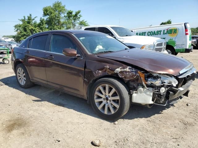 2013 Chrysler 200 Touring