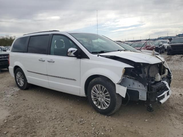 2015 Chrysler Town & Country Touring L