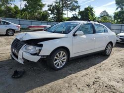 Vehiculos salvage en venta de Copart Hampton, VA: 2010 Volkswagen Passat Komfort