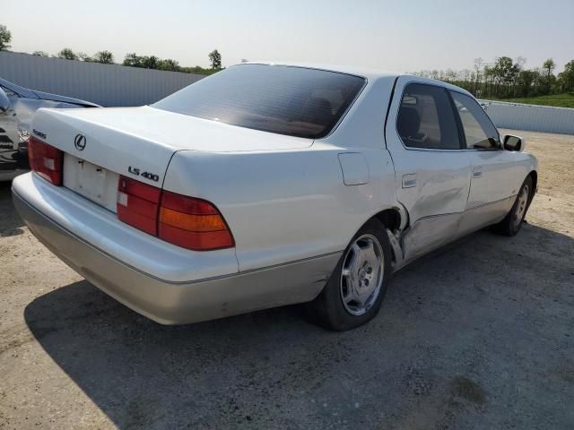 2000 Lexus LS 400