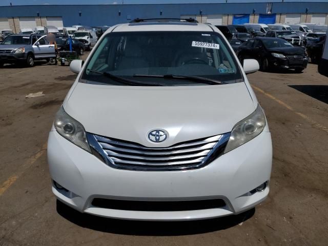 2011 Toyota Sienna XLE