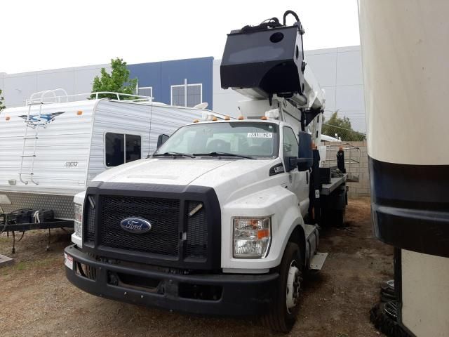 2017 Ford F650 Super Duty