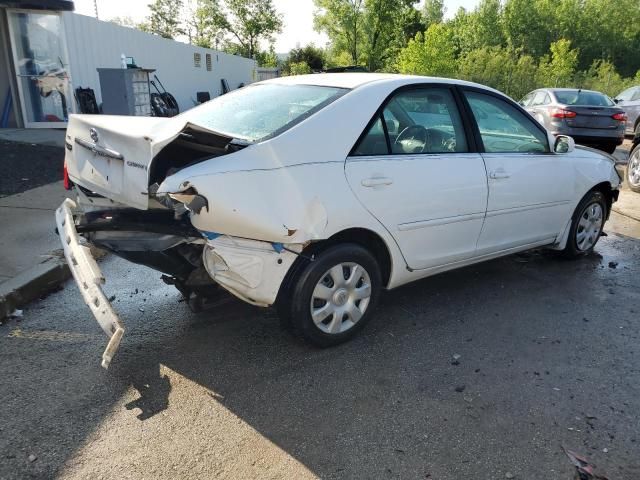 2004 Toyota Camry LE