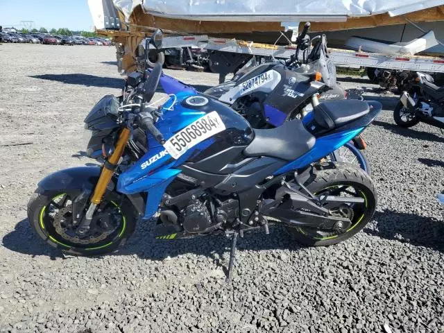 2022 Suzuki GSX-S750 M