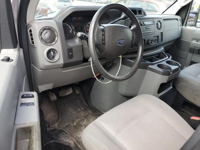 2009 Ford Econoline E150 Van