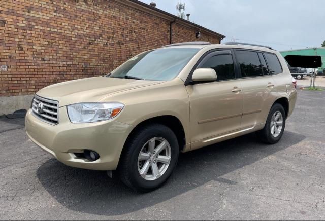 2010 Toyota Highlander SE