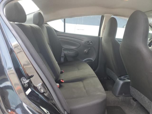 2014 Nissan Versa S