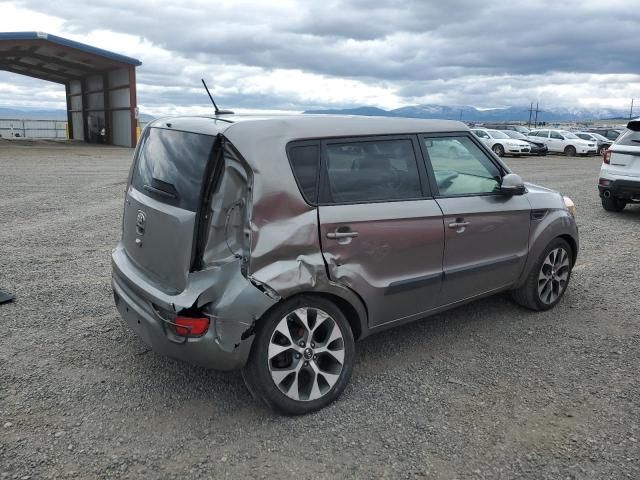 2013 KIA Soul +