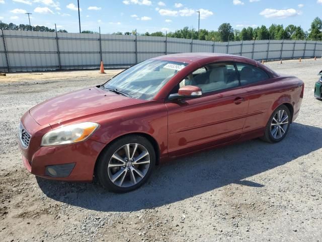 2011 Volvo C70 T5