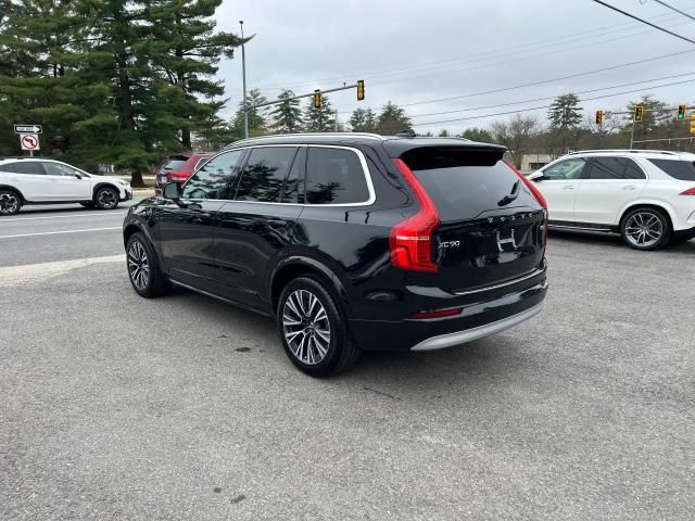 2022 Volvo XC90 T5 Momentum