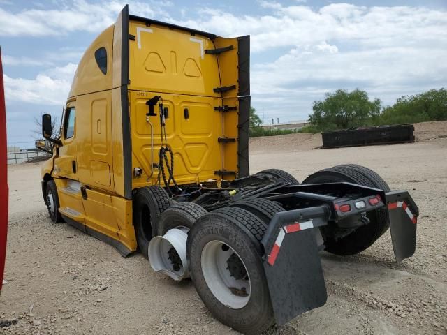 2024 Freightliner Cascadia 126